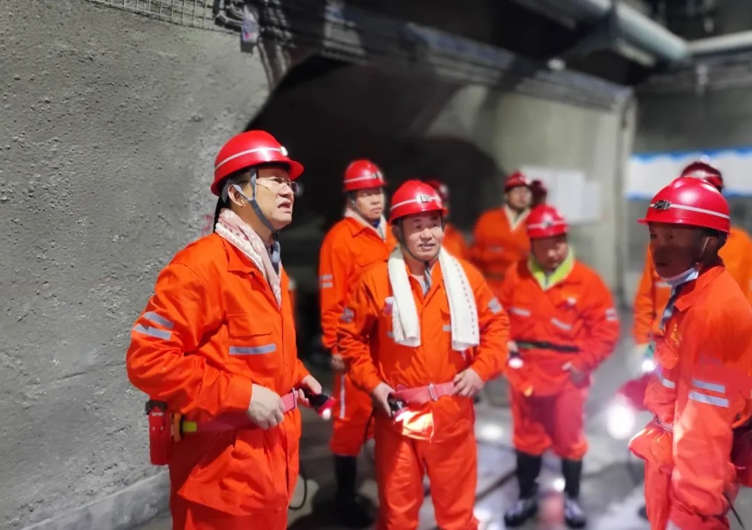 1751355679751679.jpg 1751355679751679.jpg