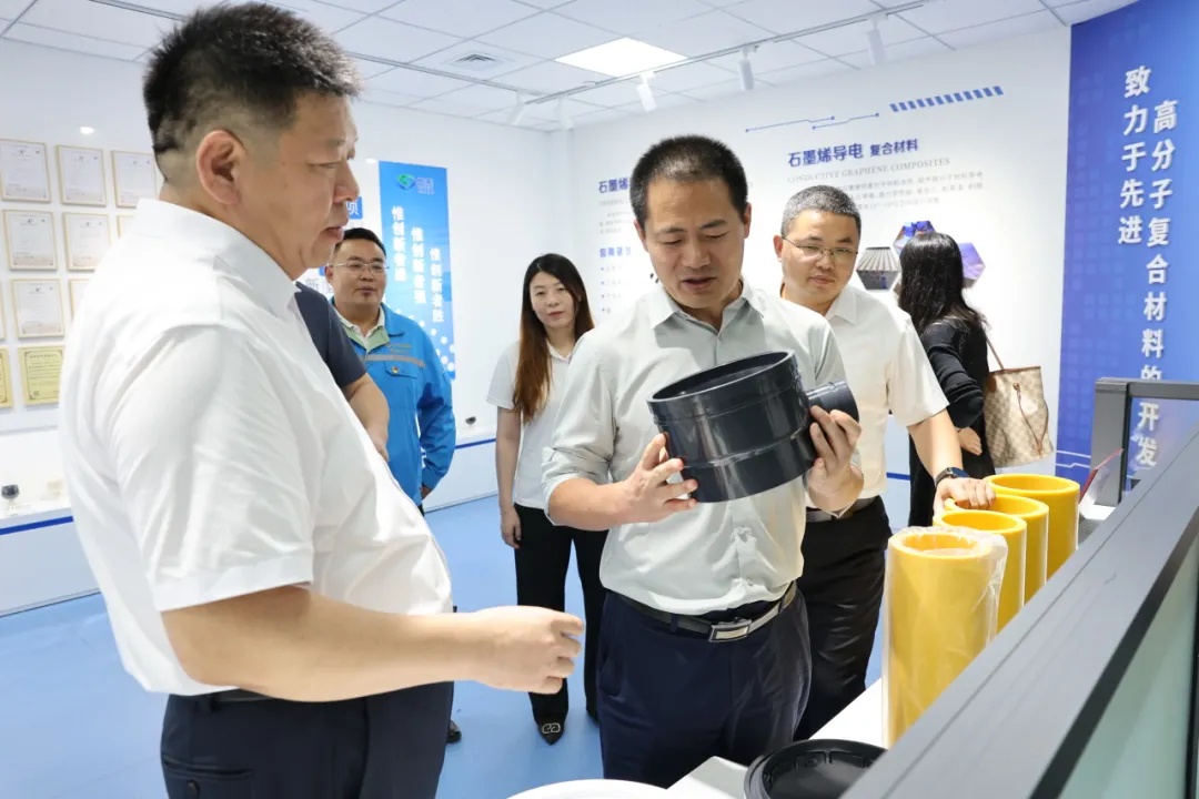 1754356574759984.jpg 1754356574759984.jpg