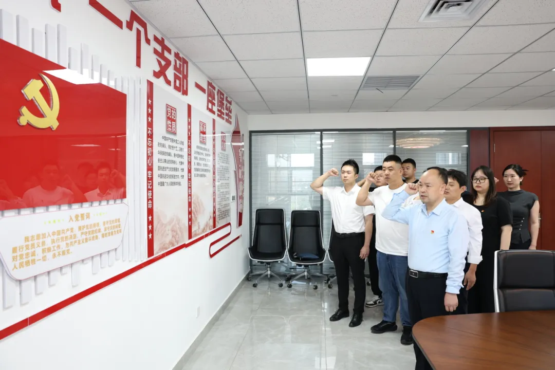 1760075610932412.jpg 1760075610932412.jpg