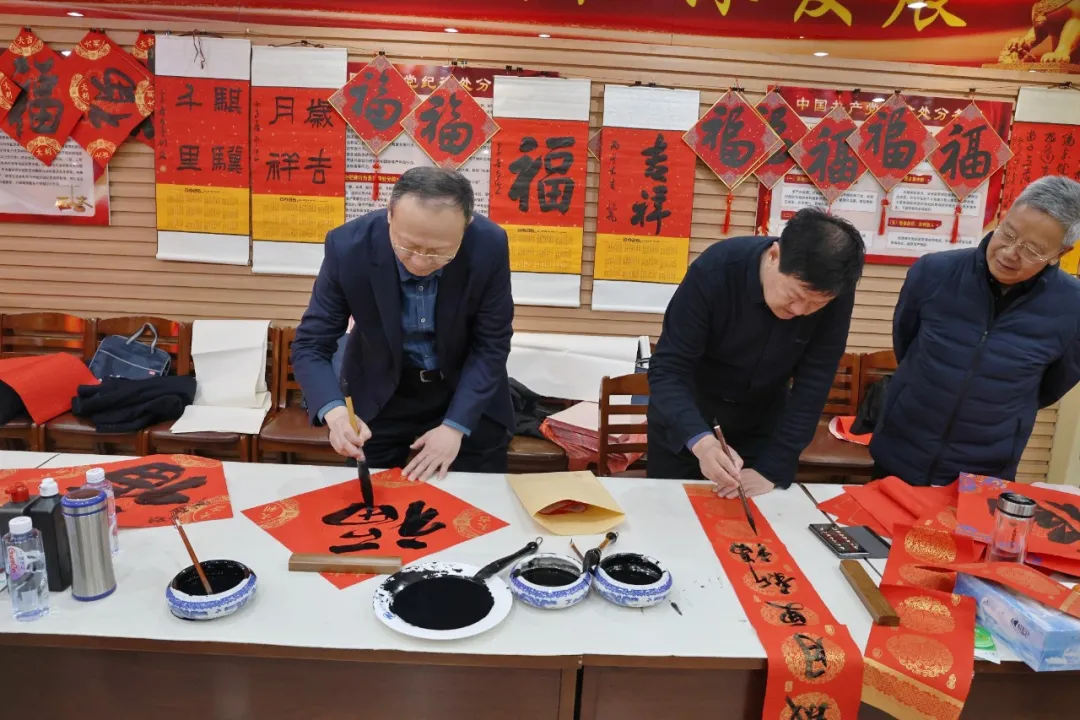 1771982259658558.jpg 1771982259658558.jpg